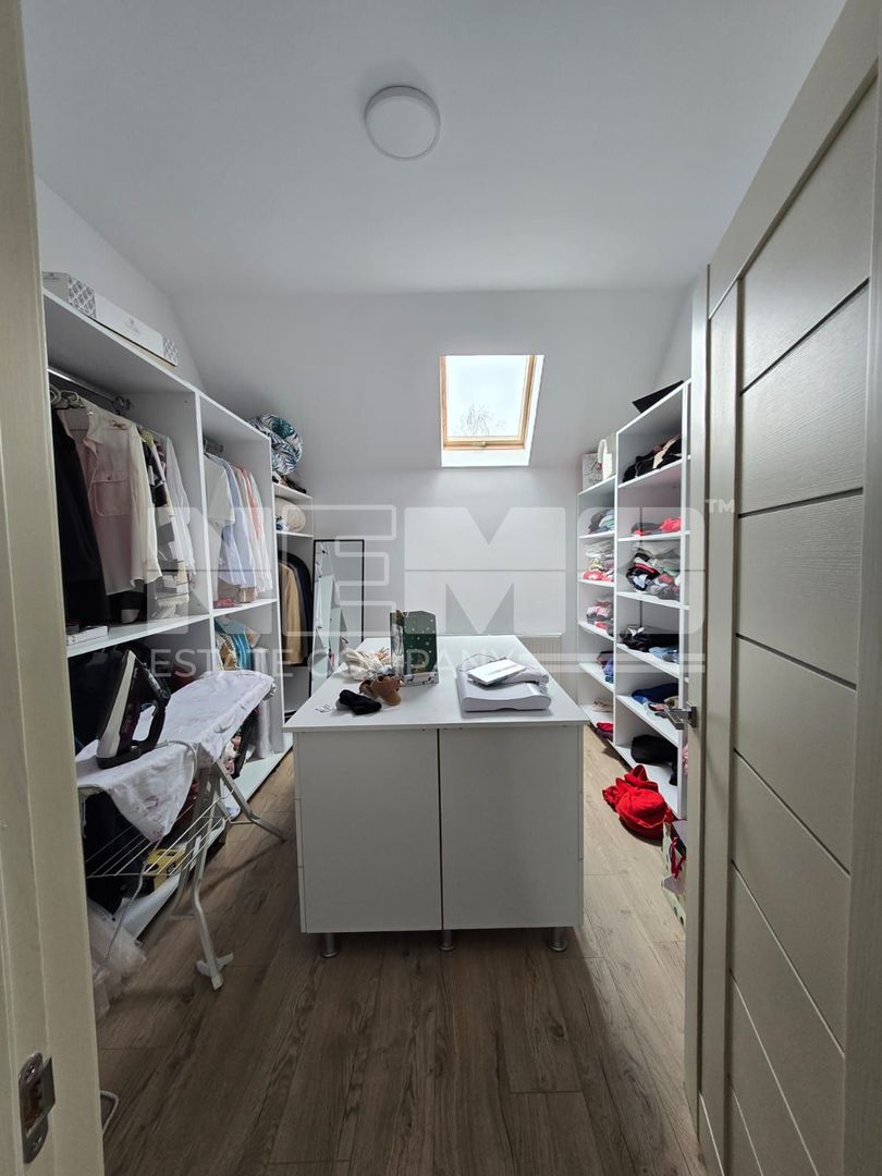 Casă spațioasă la 650000 de euro I Volovăț - Poză 10