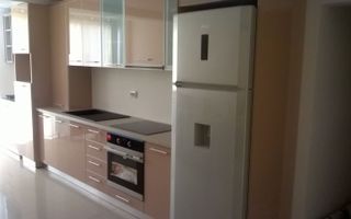 Apartament 3 camere decomandat - Poză 1
