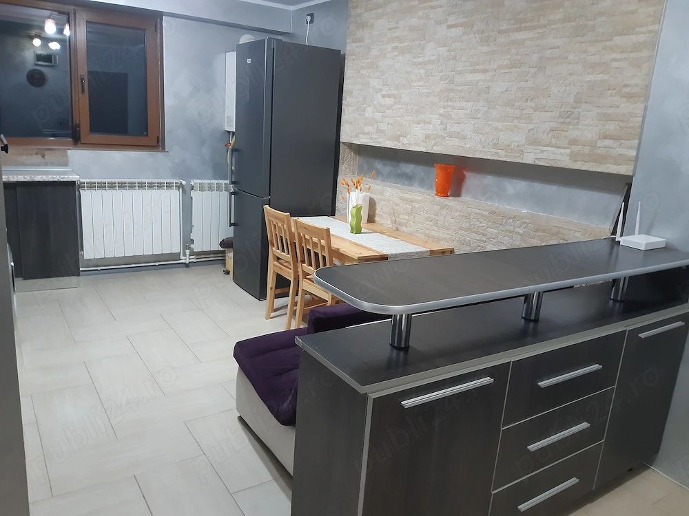 De inchiriat apartament cu o camera Micro 21 Galati, parter, 1500 lei - Poză 9