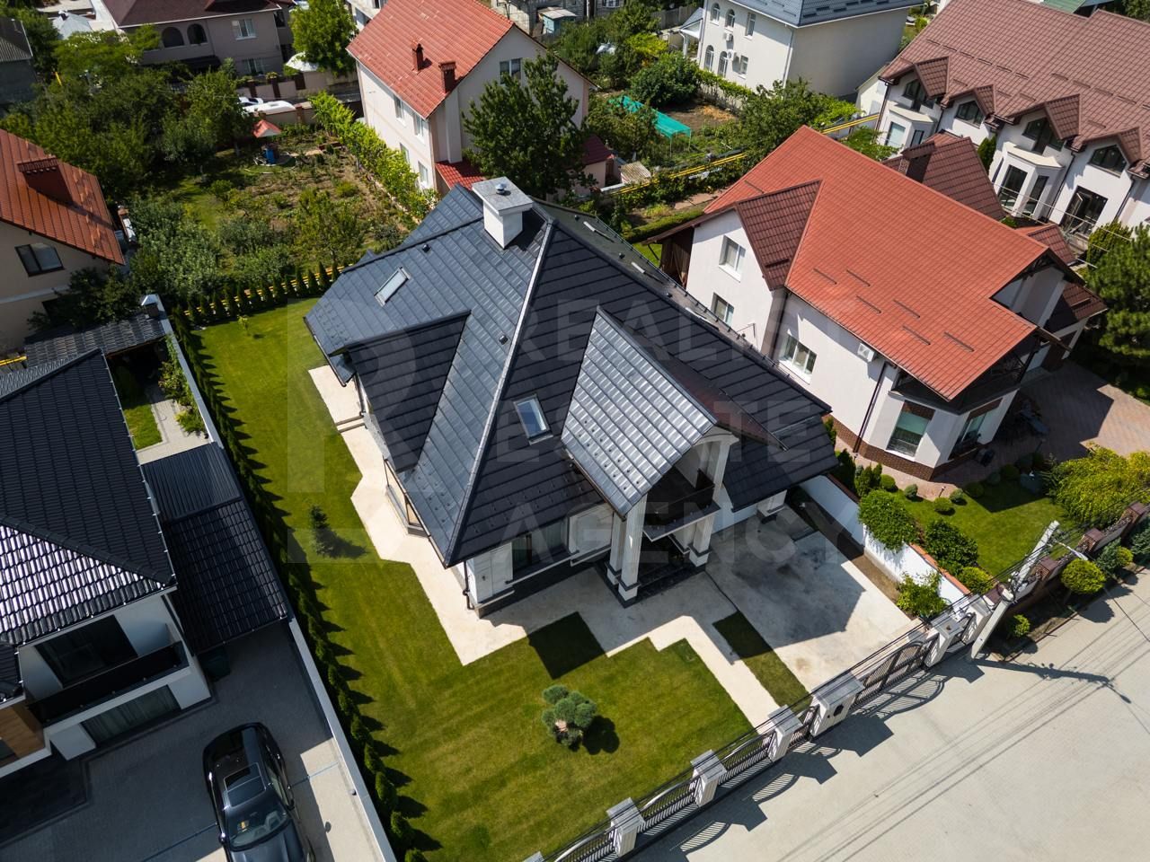 Vânzare, casă, 2 nivele, 3 camere, str. Ioan Botezatorul, Dumbrava. - Poză 5