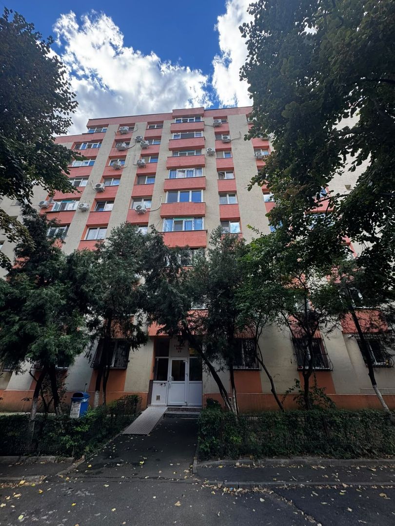 Apartament 2 camere + parcare  / zona Tei - Poză 7