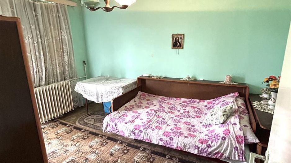 Apartament cu 2 camere semidecomandat zona Rogerius - Poză 3