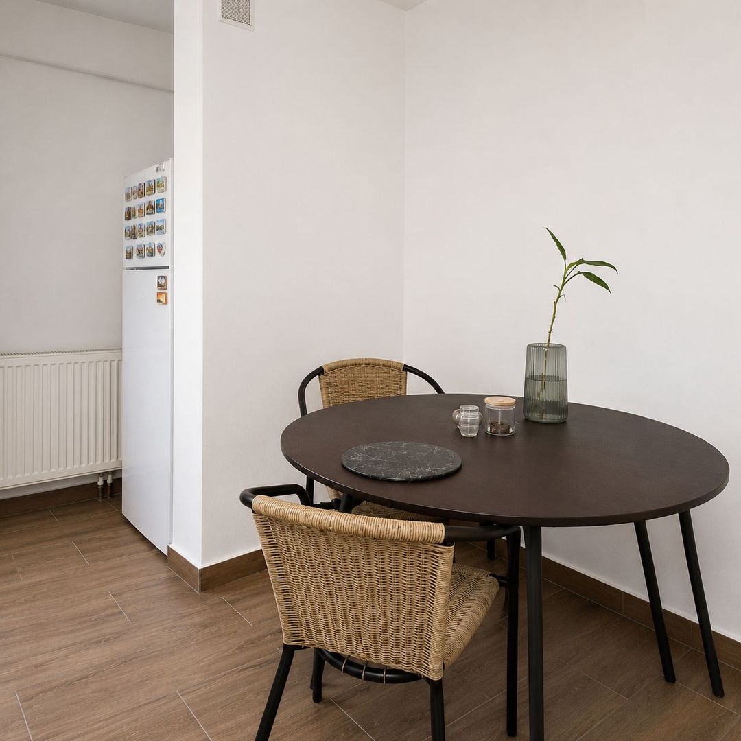 Apartament cu 3 cam complet renovat, 74 mp, 2 băi, Complex Studentesc - Poză 1