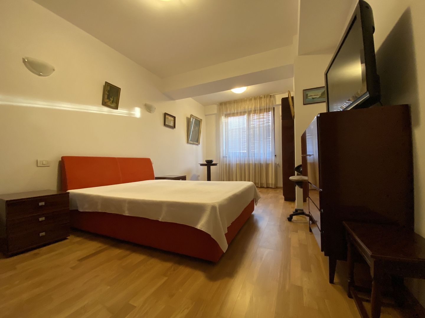 Apartament 3 camere Baneasa | 2 locuri de parcare incluse in pret - Poză 8