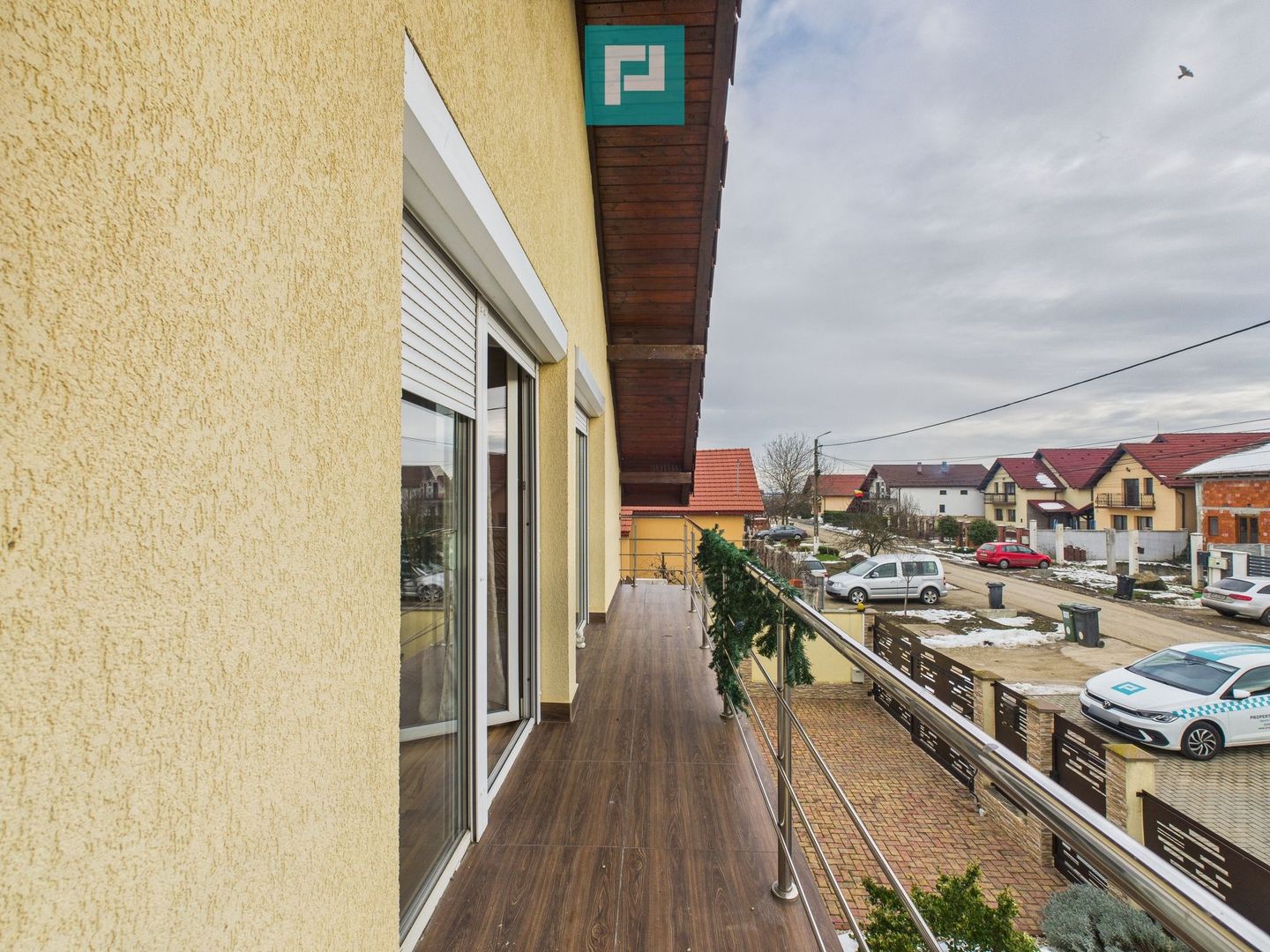 Vilă elegantă cu etaj în Zădăreni - Poză 21