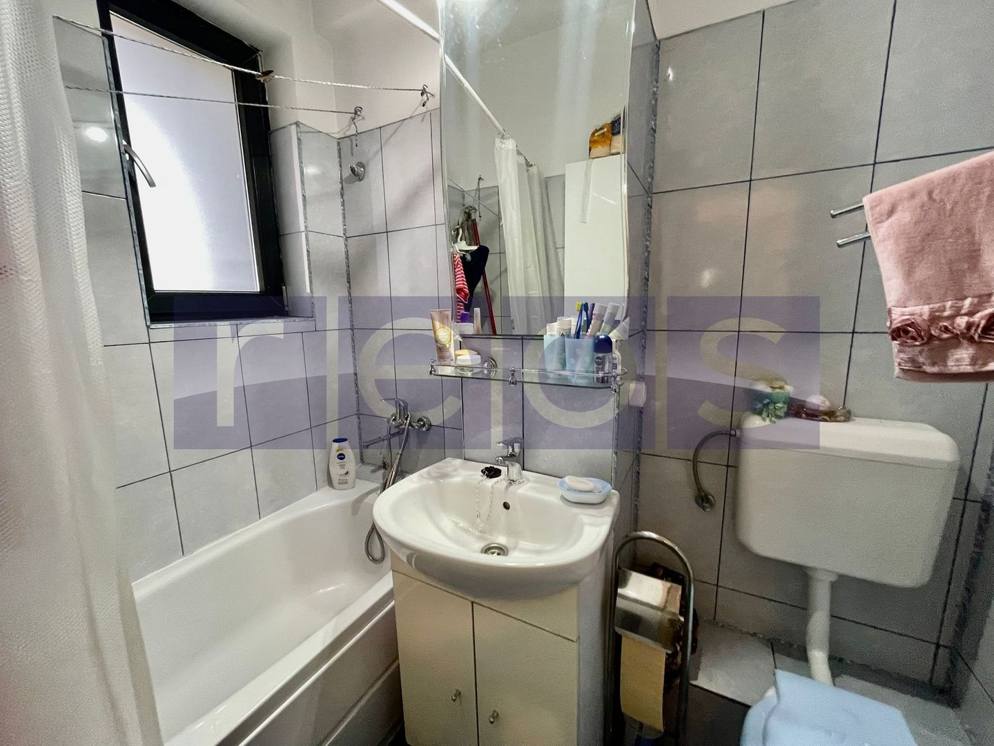 VANZARE APARTAMENT 2 CAMERE 60MP BLOC 2018 MATEI VOEIVOD VATRA LUMINOASA - Poză 11