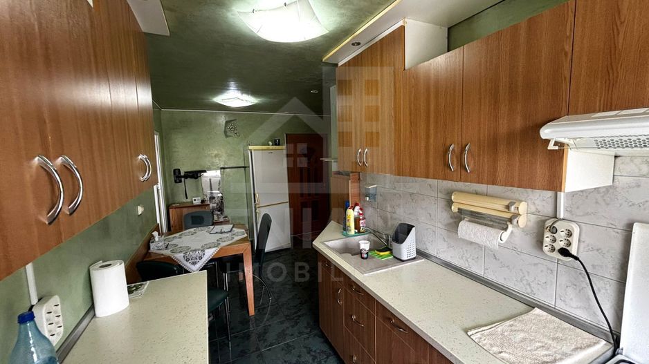 2 Decomandate-51mp-Etaj 3-Balcon-Pivnita-Mobilat-Utilat-Parcare-Triaj - Poză 4