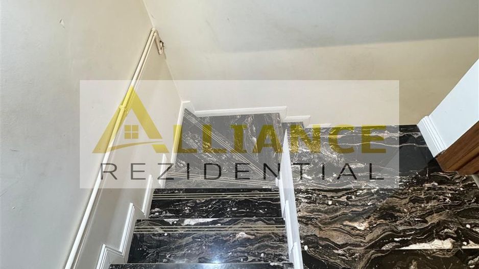 2 CASE LA PRET DE UNA - Poză 15