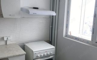 De vanzare Apartament 2 camere Metrou 1 mai sect. 1 - Poză 4