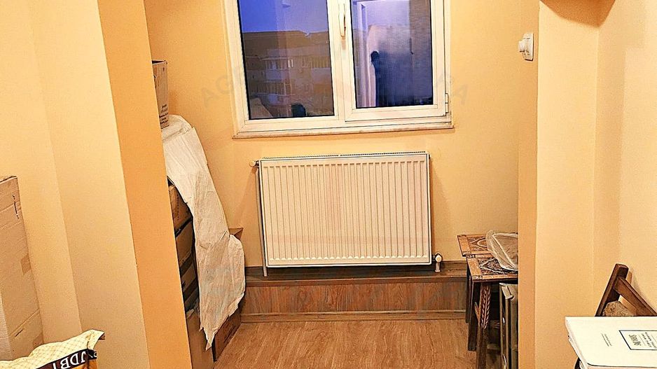 56.ooo Euro negociabil, 55 mp, 2 camere, etaj 4 din 5, liber, zona I.R - Poză 6