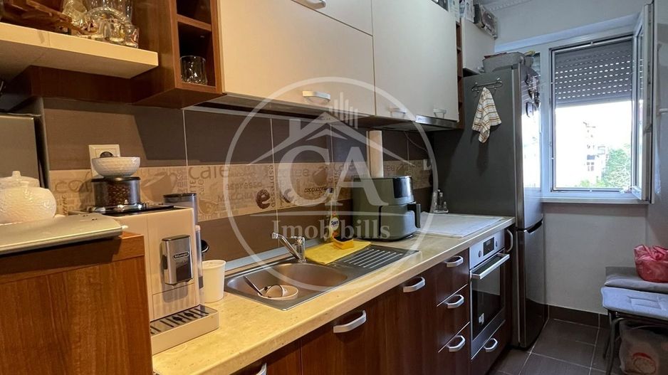 Apartament cu 2 camere de vânzare în zona Rogerius, Oradea - Poză 10