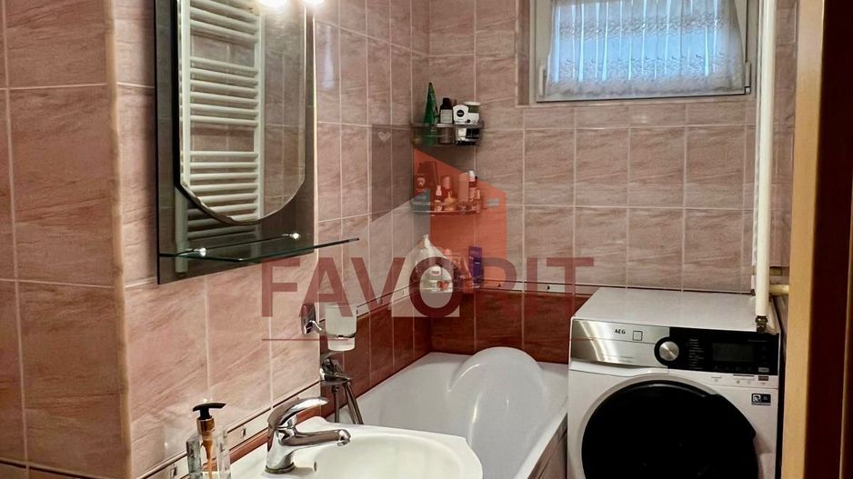 3 camere | centrala proprie | boxa | mobilat si utilat | zona excelenta | - Poză 12