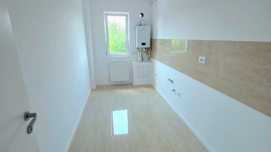 Apartament cu 3 camere în București, România - Poză 4