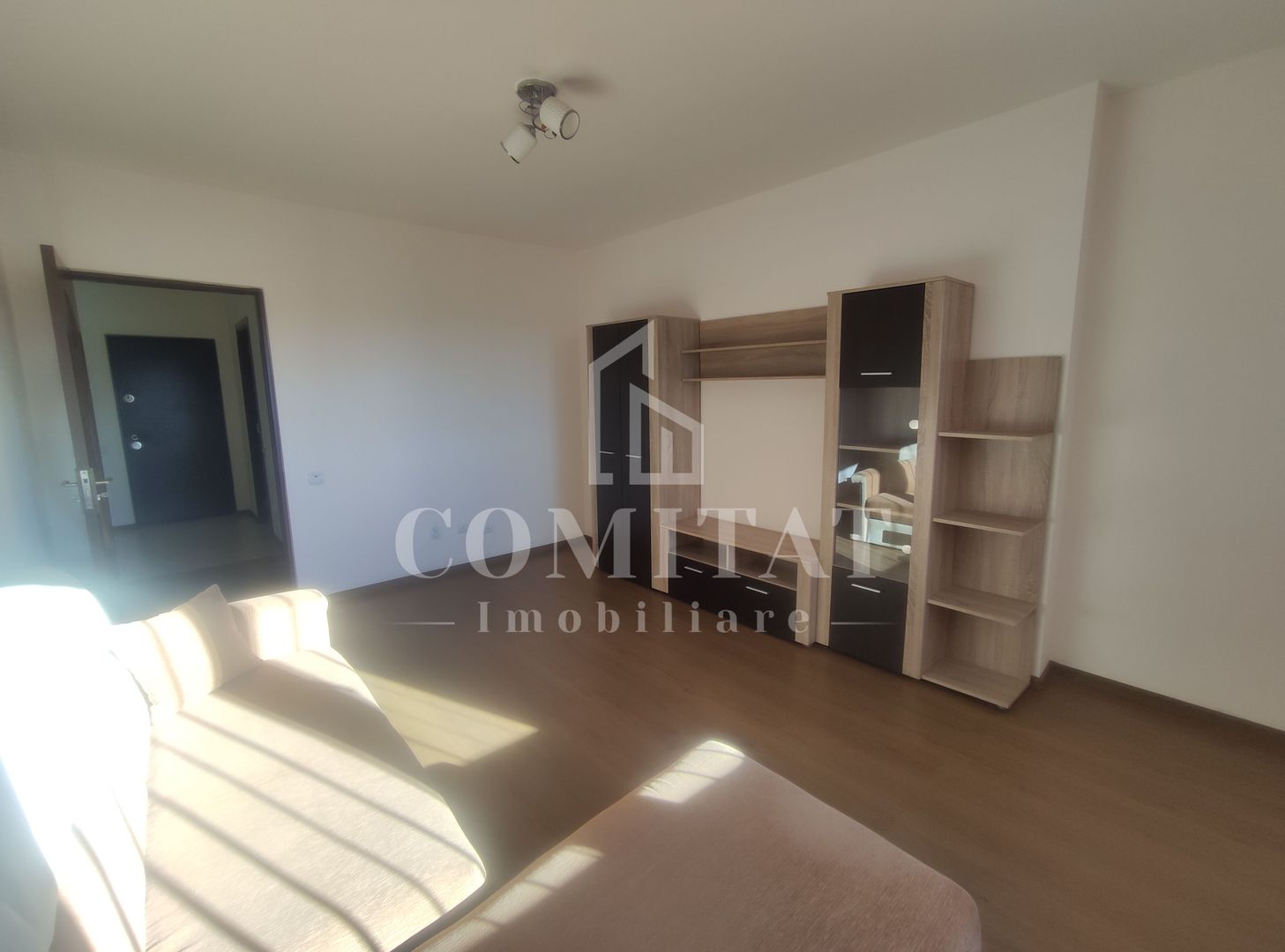 Vand apartament 2 camere | zona Vivo | Floresti - Poză 3