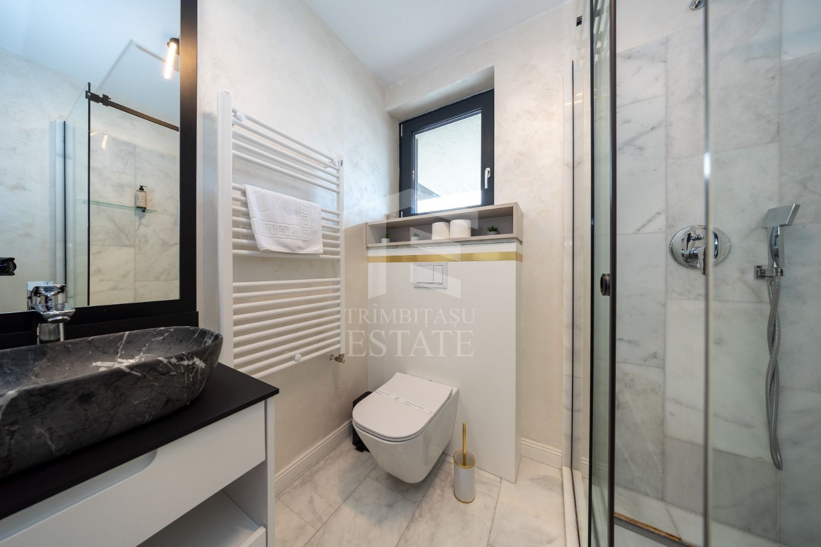 Coresi-Penthouse 3 camere +loc de parcare subteran 203mp - Poză 16