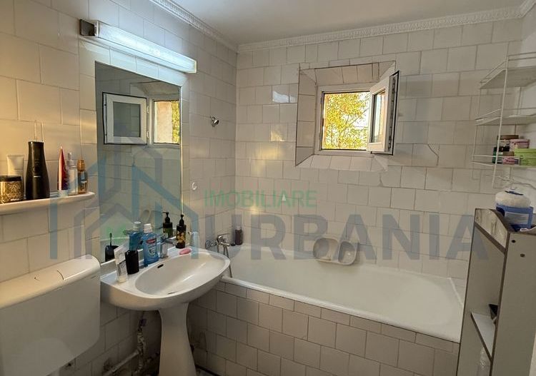 Apartament 2 camere decomandat de inchiriat in cartierul Dacia, Alexandru cel Bun - Poză 3