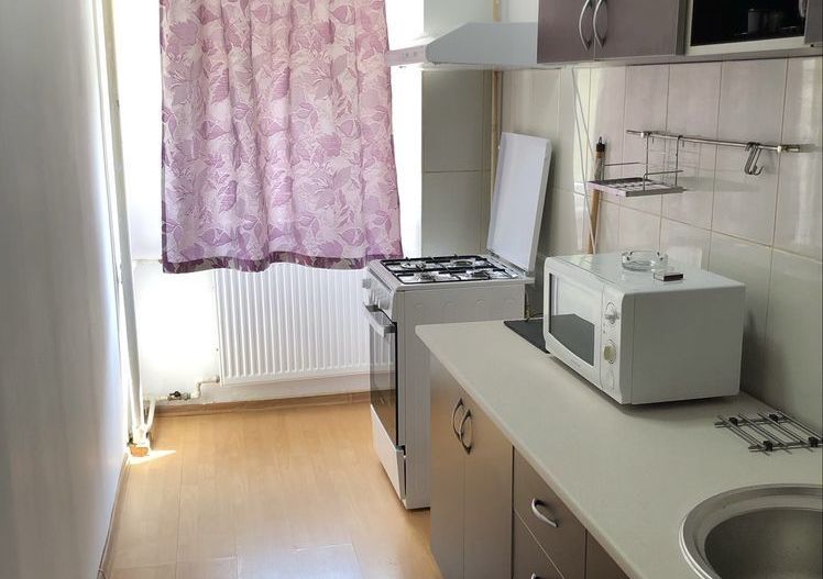 Închiriez garsonieră, Vitan - Nerva Traian, modernă - Poză 4