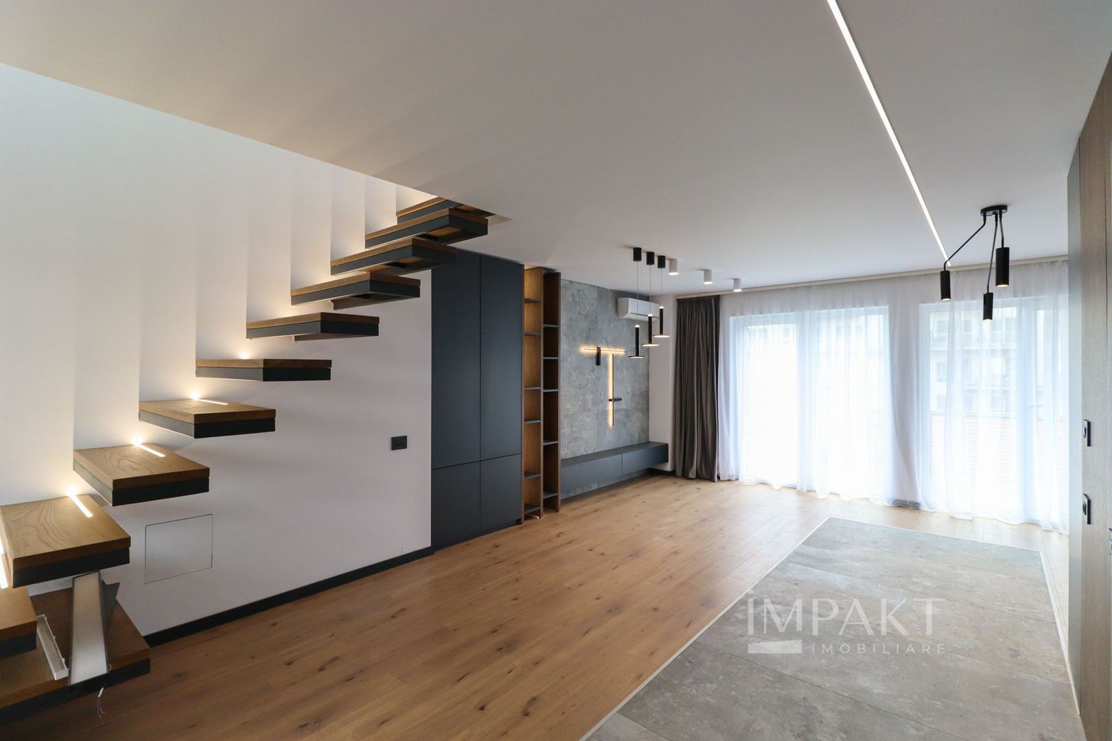 Penthouse superb situat in cartierul Dambul Rotund! - Poză 2