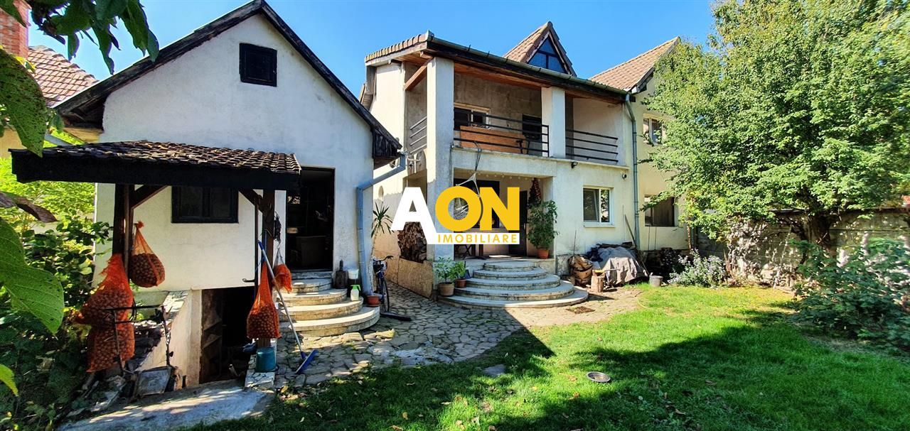 Casa cu 5 camere, 1500 mp teren, Centru. Pretabila pentru muncitori - Poză 1