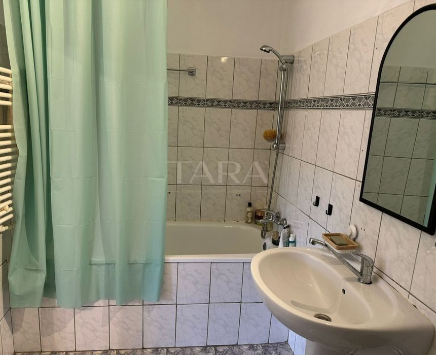 Apartament 2 camere  zona Hotel Royal - Poză 4