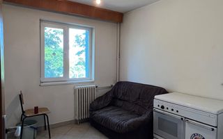 3 camere cu vedere la Parc Humulesti - Poză 4