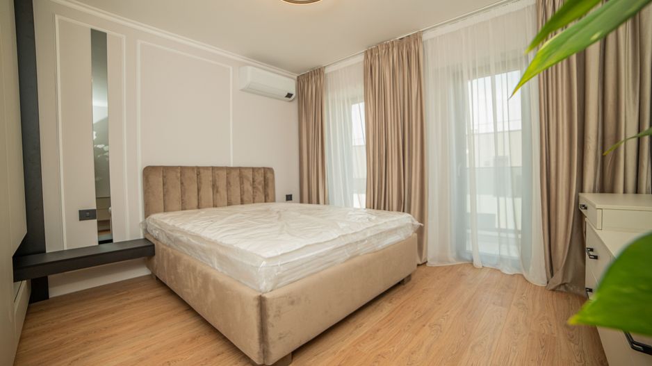 Penthouse 2 camere mobilat utilat panouri solare pompa caldura - Poză 14