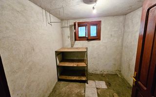 Casa S+P+1+M, pretabila pentru birouri, 300 mp teren, Cetate - Poză 25
