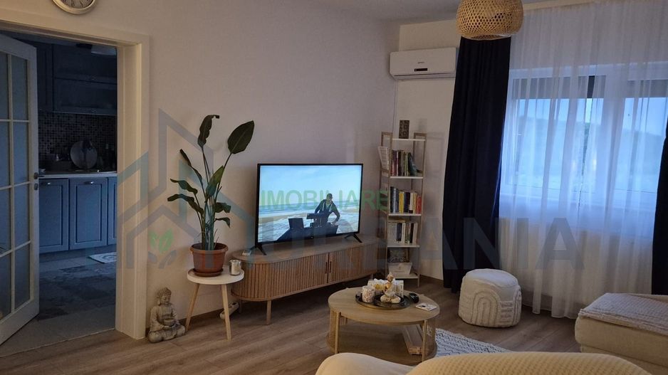 Casa cu piscina de vanzare, Valea Adâncă - Poză 6