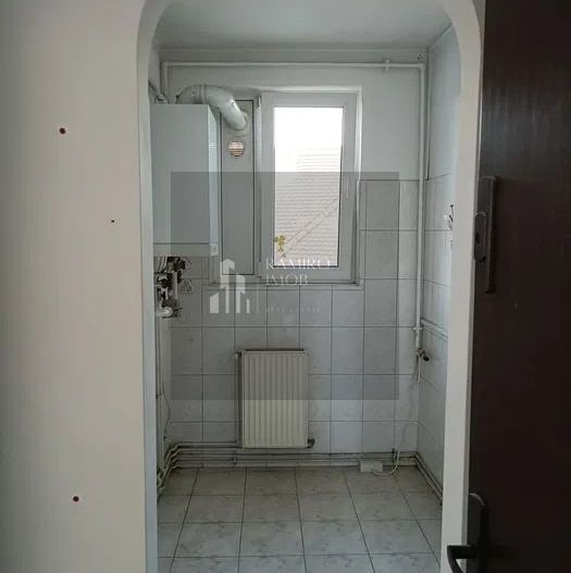 Garsoniera 23 mp renovat/ Calea Calarasilor - Poză 6
