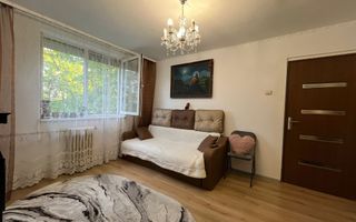 Apartament cu 2 camere de vanzare zona Rogerius, Oradea - Poză 2