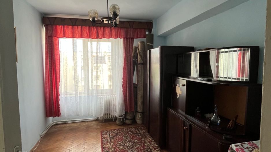 Apartament 4 camere 2 bai Central - Poză 9