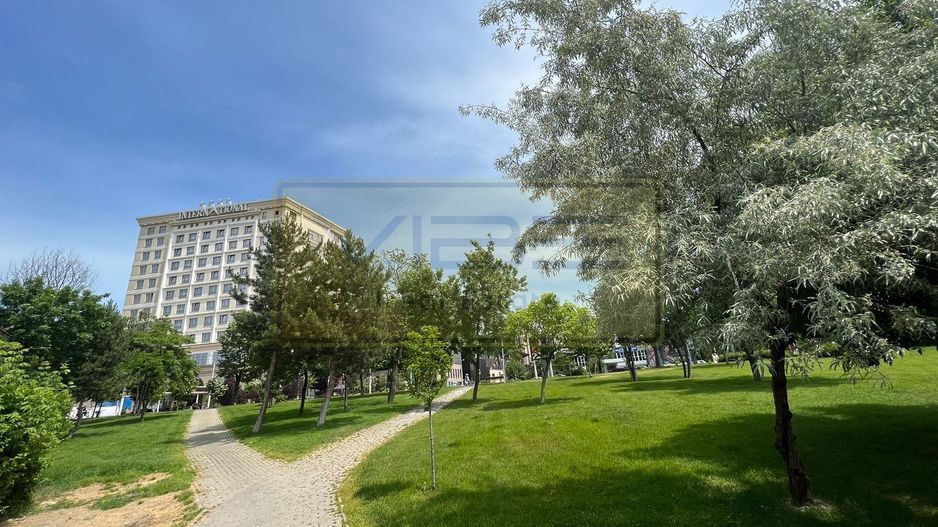 Apartament 3 camere 2 bai central Rond Podu Ros - Poză 25