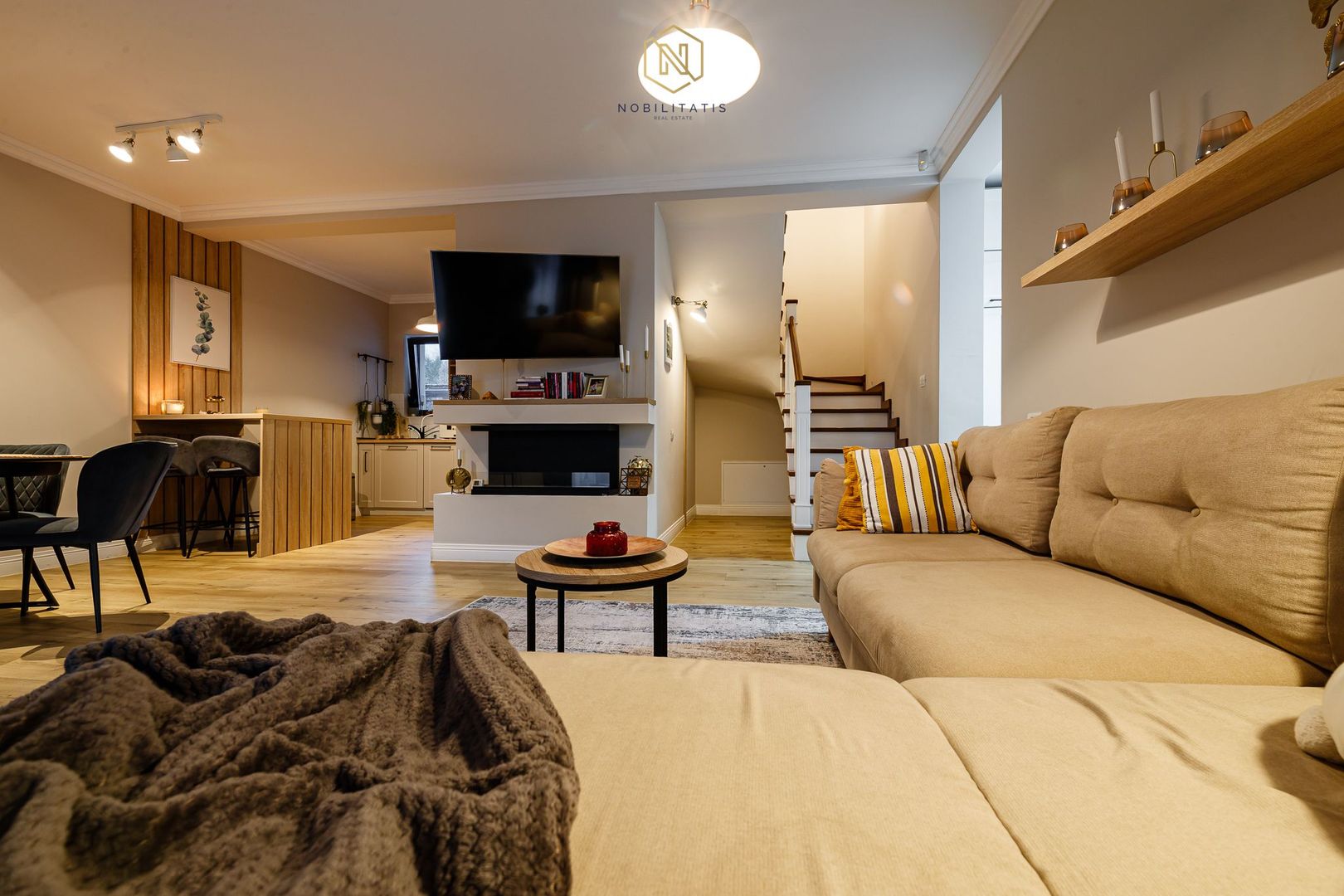 Casa Superba cu Garaj | 4 dormitoare | Liziera Padurii, Central | Com0 - Poză 30