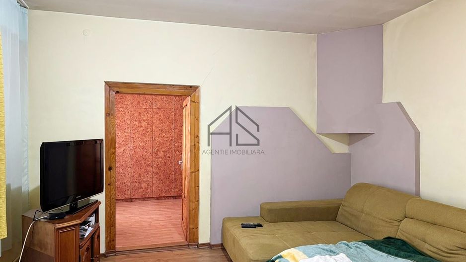 De vânzare | Apartament la casă | 2 camere | Ultracentral - Poză 1