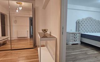 Închiriez apartament 2 camere, Unirii, mobilat, centrală proprie - Poză 2