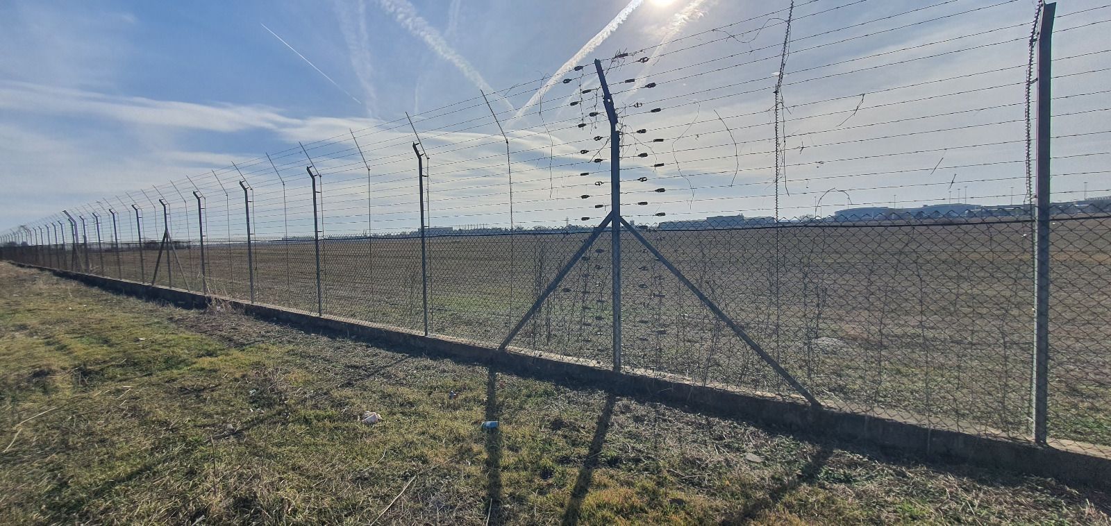 Teren de vanzare Aeroport Otopeni 1800 mp | Cargo | Pista 2 - Poză 5