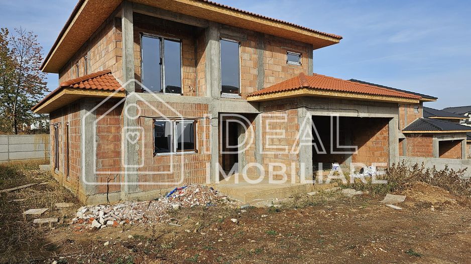 Casa Individuala Morderna cu 4 camere si 450 de mp de curte - Poză 5