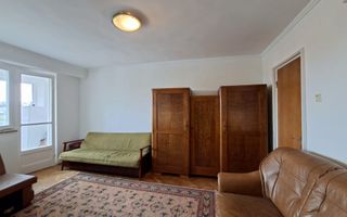 Garsoniera Craiovei etaj intermediar in bloc de apartamente - Poză 2