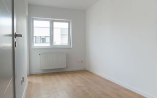 Apartament 4 camere | Etaj 1 | Loc de parcare - Poză 2