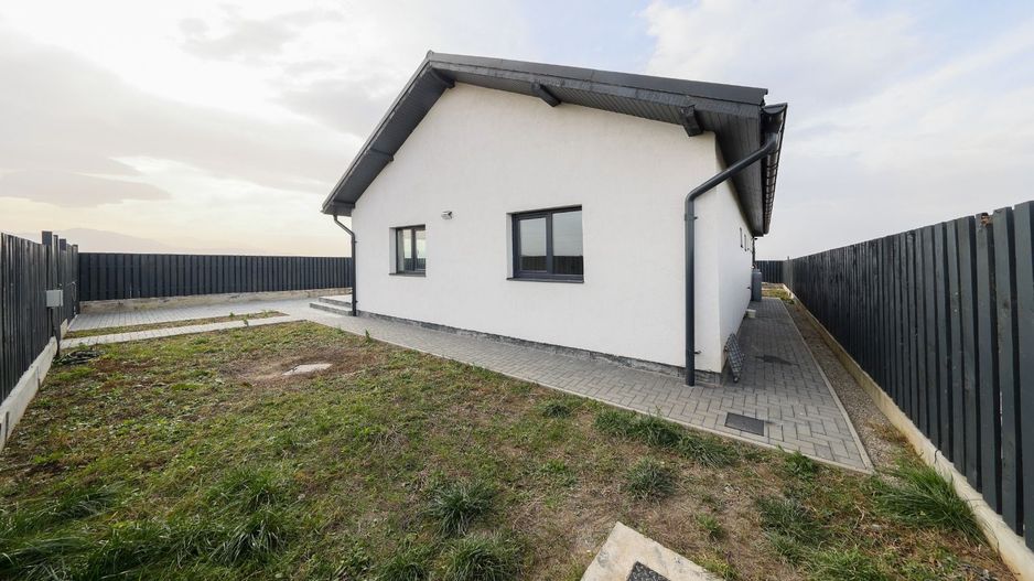 Casă modernă pe parter Bod | Teren 505 mp - Poză 11