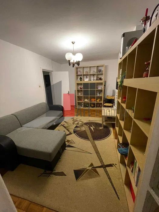 Vânzare apartament decomandat 3 camere - Bd. Obregia - Poză 6