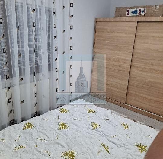 De vanzare apartament cu 2 camere/ Sanpetru - Poză 9
