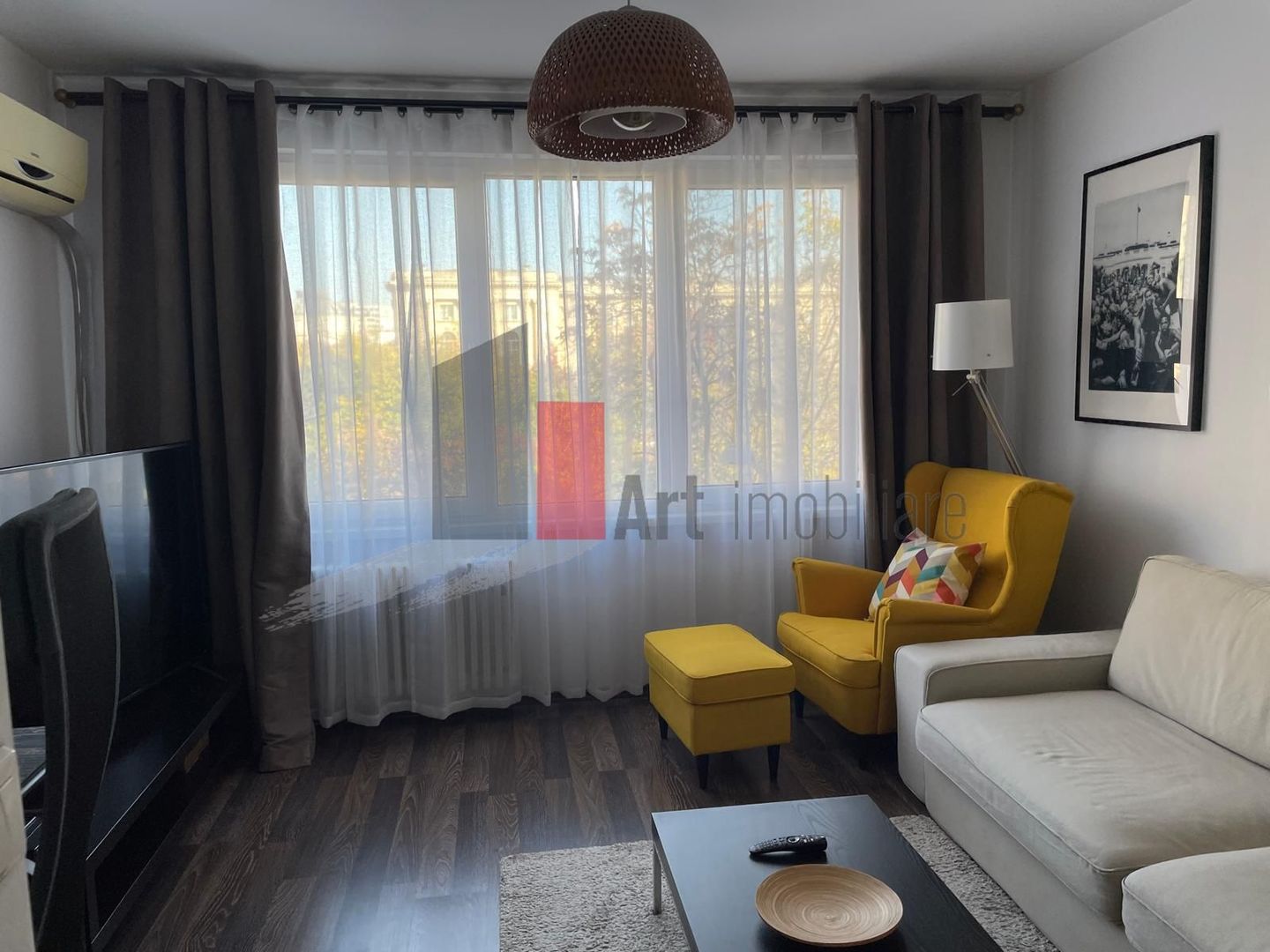 APARTAMENT 2 CAMERE -SALA PALATULUI - Poză 3