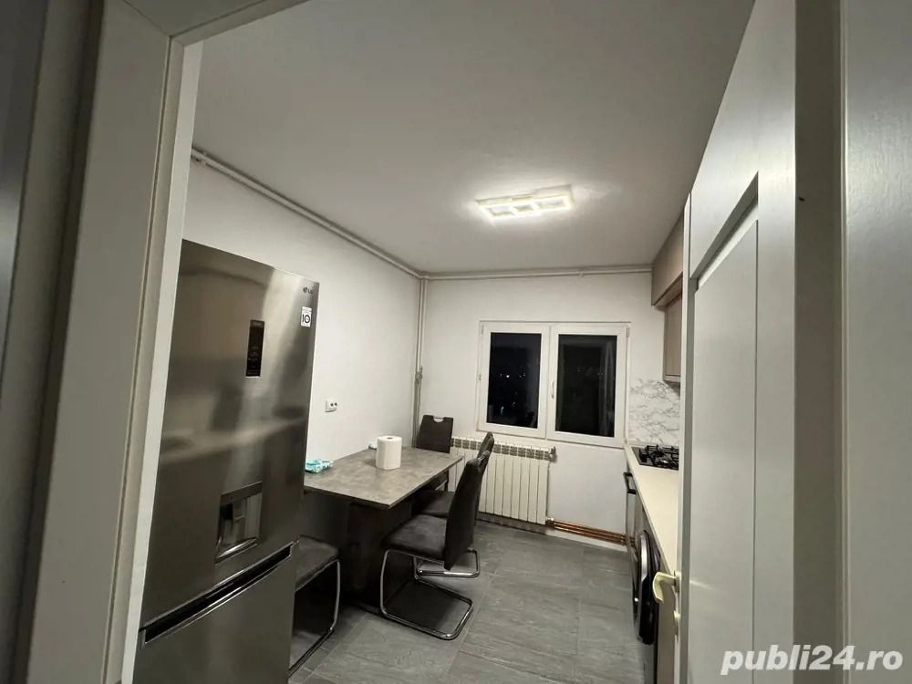 AP. 2 CAMERE MILITARI, BUCATARIE INCHISA, CENTRALA, METROU 3 MIN - Poză 3
