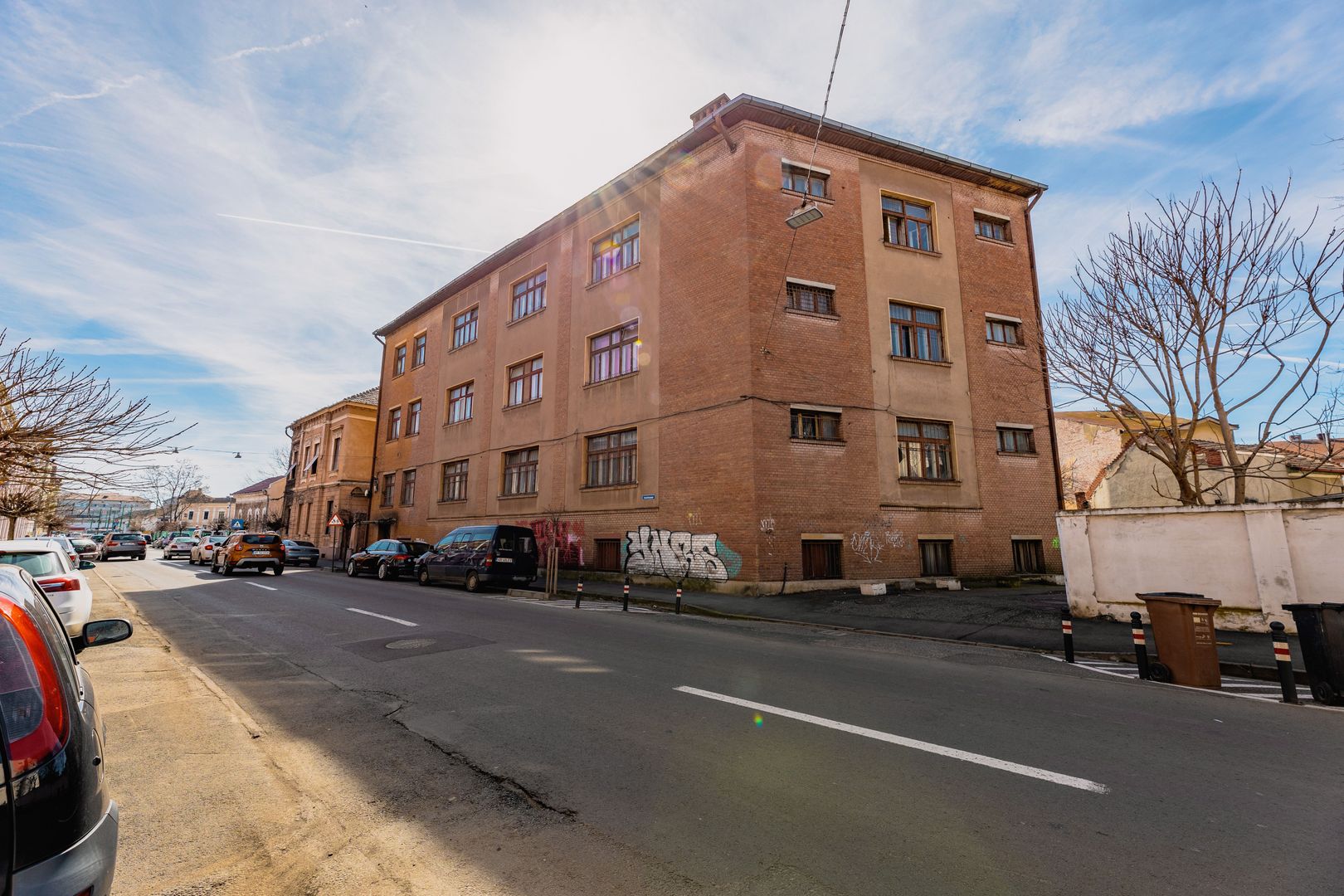 Spații comerciale de închiriat zonă Ultracentrală - Poză 2