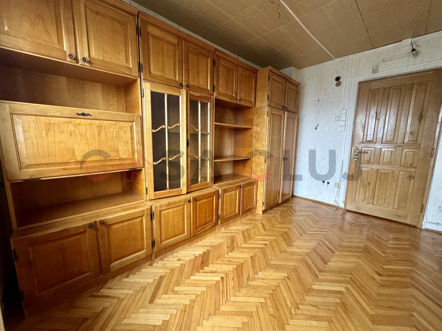 Apartament 2 camere,  decomandat, zona Clăbucet! - Poză 1