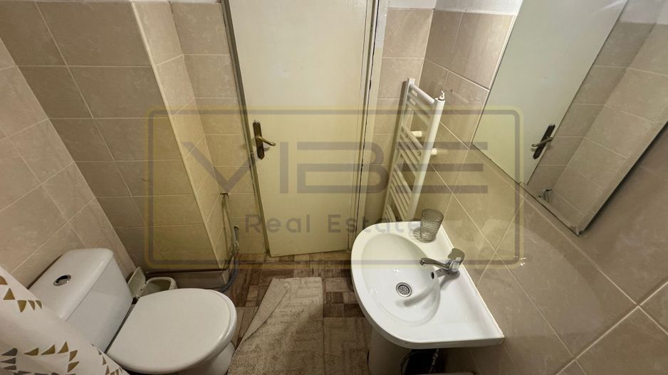 Garsoniera Podu Ros 10 min Centru Palas Mall - Poză 12