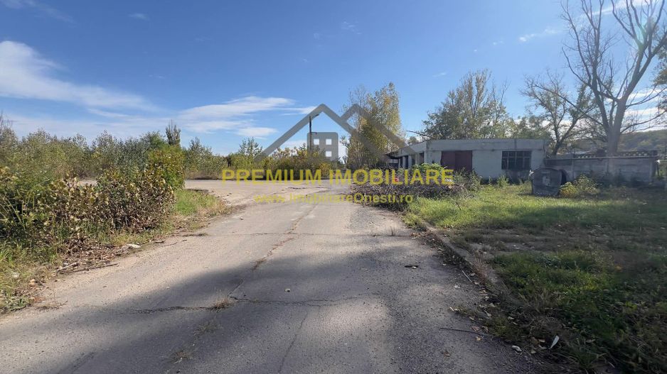 Teren plus Cladire in Onesti - Poză 4