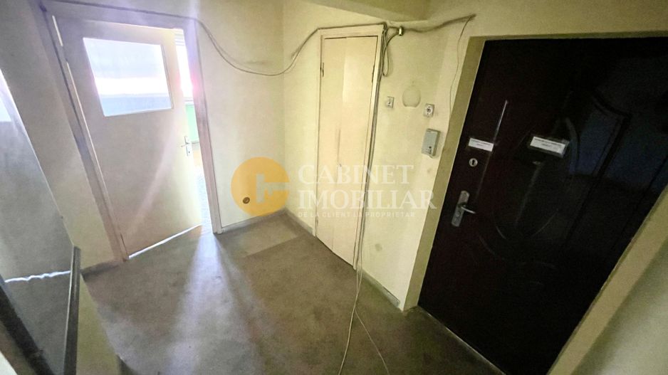 1001 articole - Podu Ros - 65mp - Etaj 2 - fara risc - 3 camere Decomandate - Poză 7