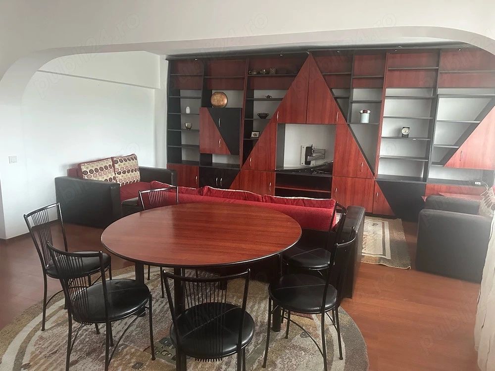 Apartament decomandat 3 camere - Poză 2